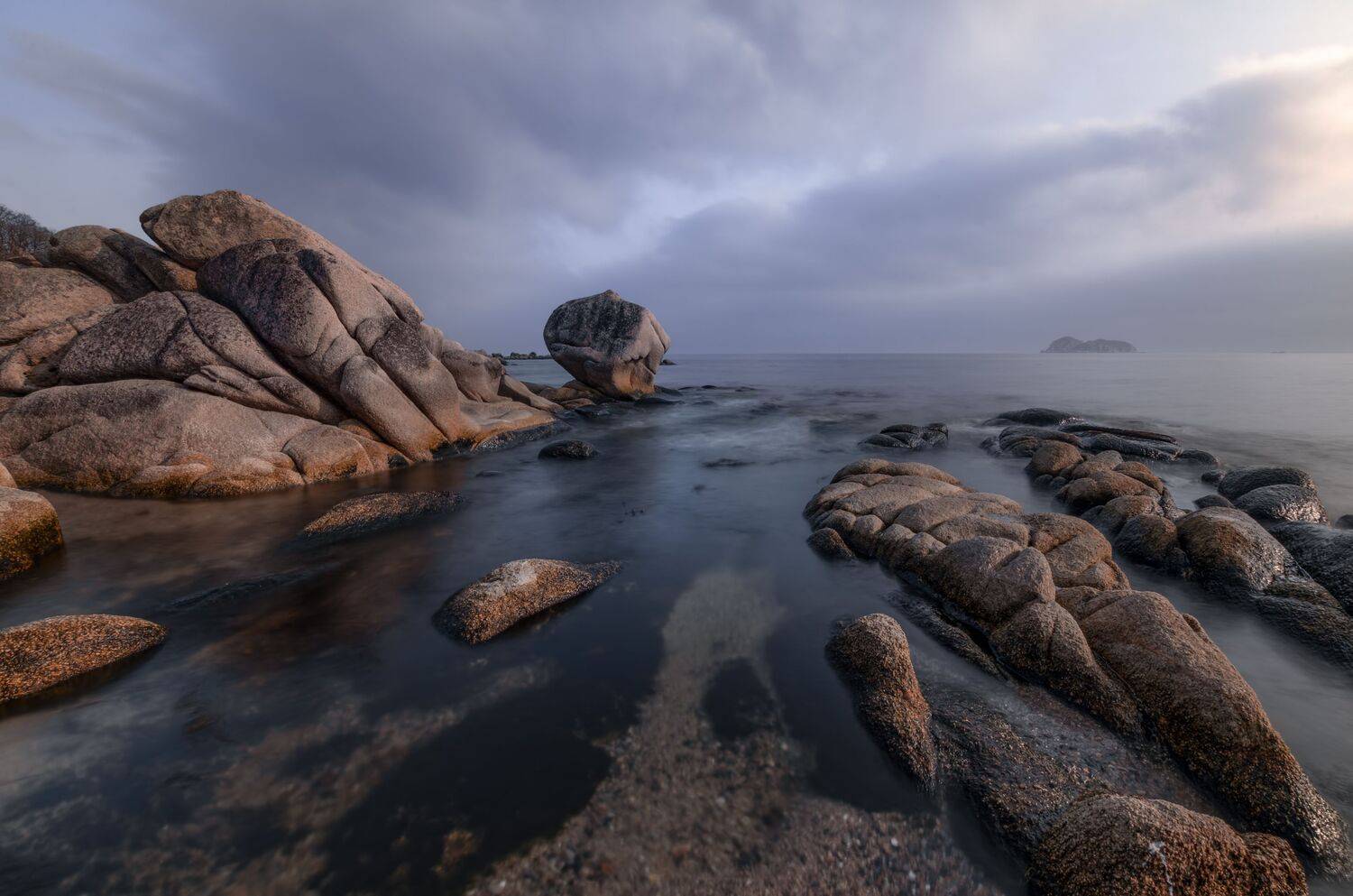 пластичность, камни, море,, Sergey Razumov