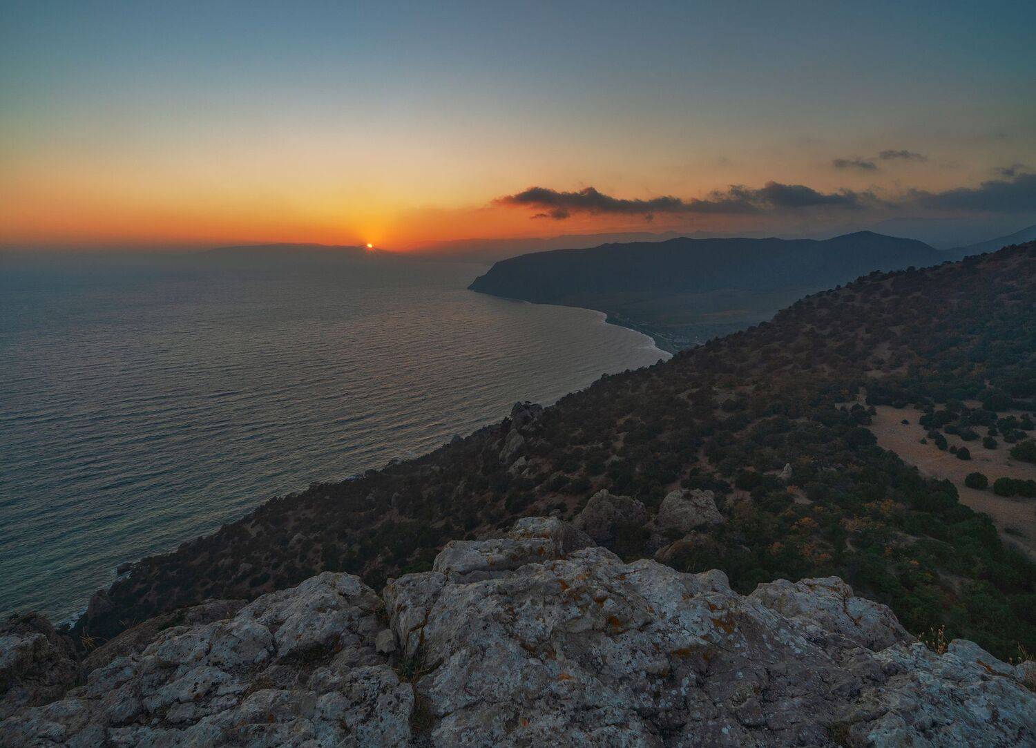 , Константин Дэм