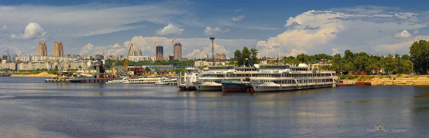 хабаровск, корабль, теплоход, судно, vessel, ship, рэб флота, река, амур,  протока гольдинская, протока амурская, причальное сооружение, панорама,  облака, небо,  лето,   затон,  дв, дамба, дальний восток, городской пейзаж, город, берег, амурский флот,, Игорь Сарапулов