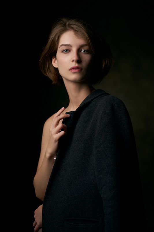 portrait, low key, girl, eyes, sony, studio, dark Sasha фото превью