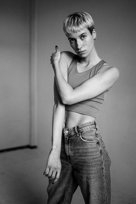 girl, black and white, portrait, model Inga Zybailaitė. фото превью