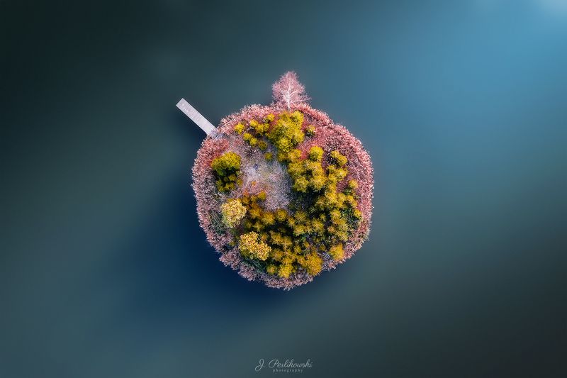 island, aerial, autumn, forest, water, Nature clock фото превью