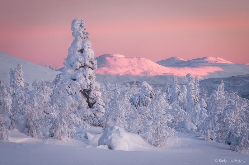 урал,горы Главный Уральский хребет. фото превью