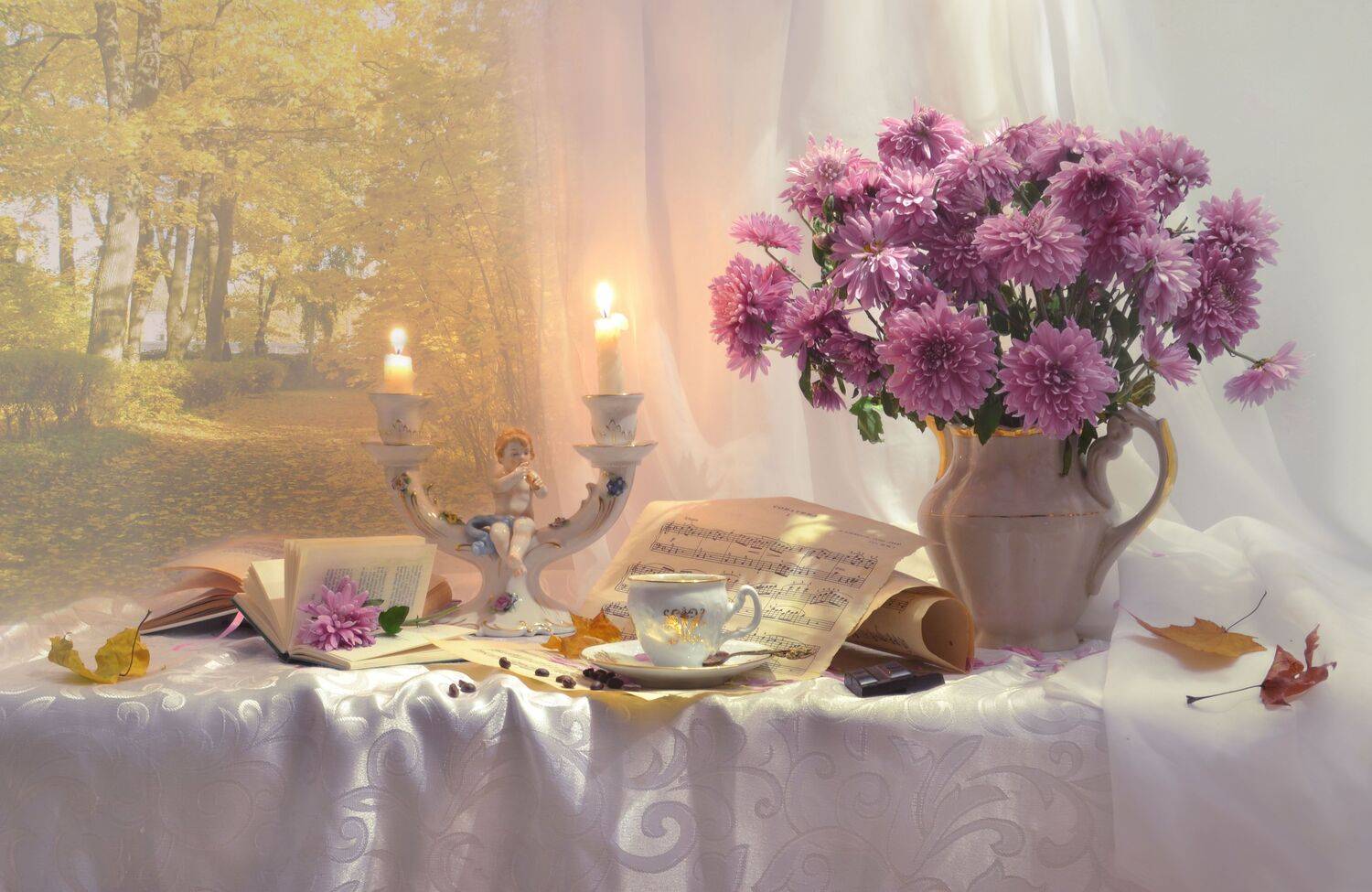 still life, натюрморт, цветы, фото натюрморт,  осень, октябрь,кленовые листья, подсвечник, свеча, чашка кофе,ноты,томик стихов,  настроение, хризантемы, Колова Валентина