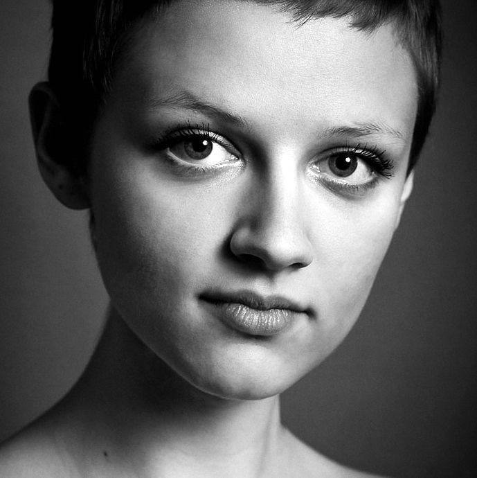 женский портрет, портрет, портрет минск, Валерий Невмержицкий