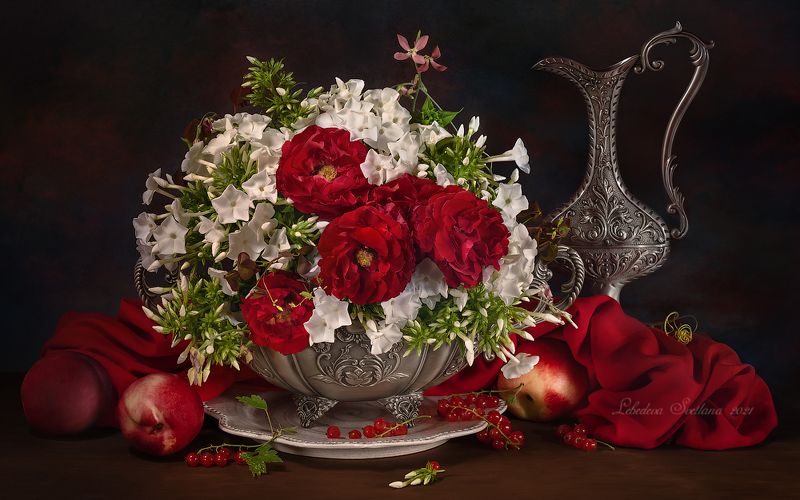 Розами и флоксами фото превью