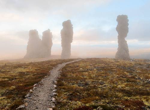 Маньпупунер в тумане