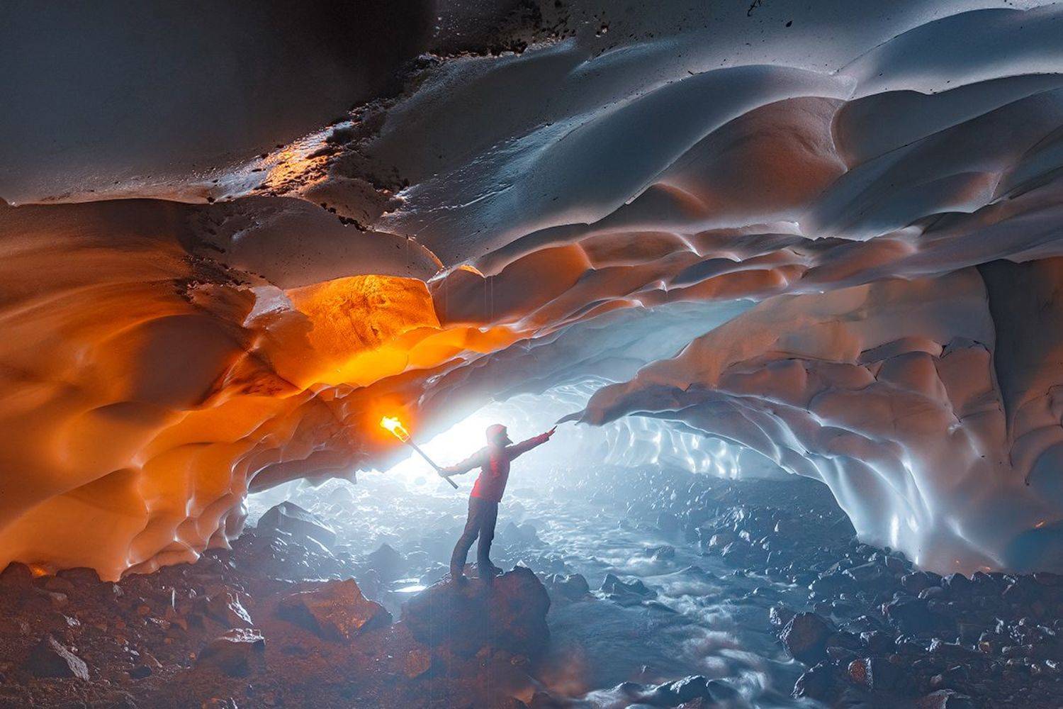 Камчатка, вулкан, снег, пещера, природа, путешествие, фототур, пейзаж,, Денис Будьков