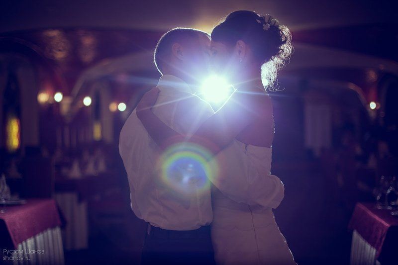 Поцелуй фото превью