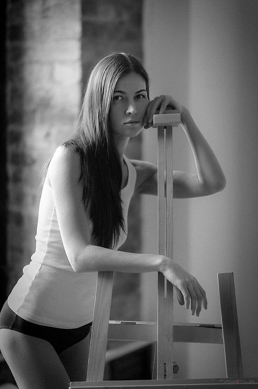 девушка, портрет, ч/б, студия B&W фото превью