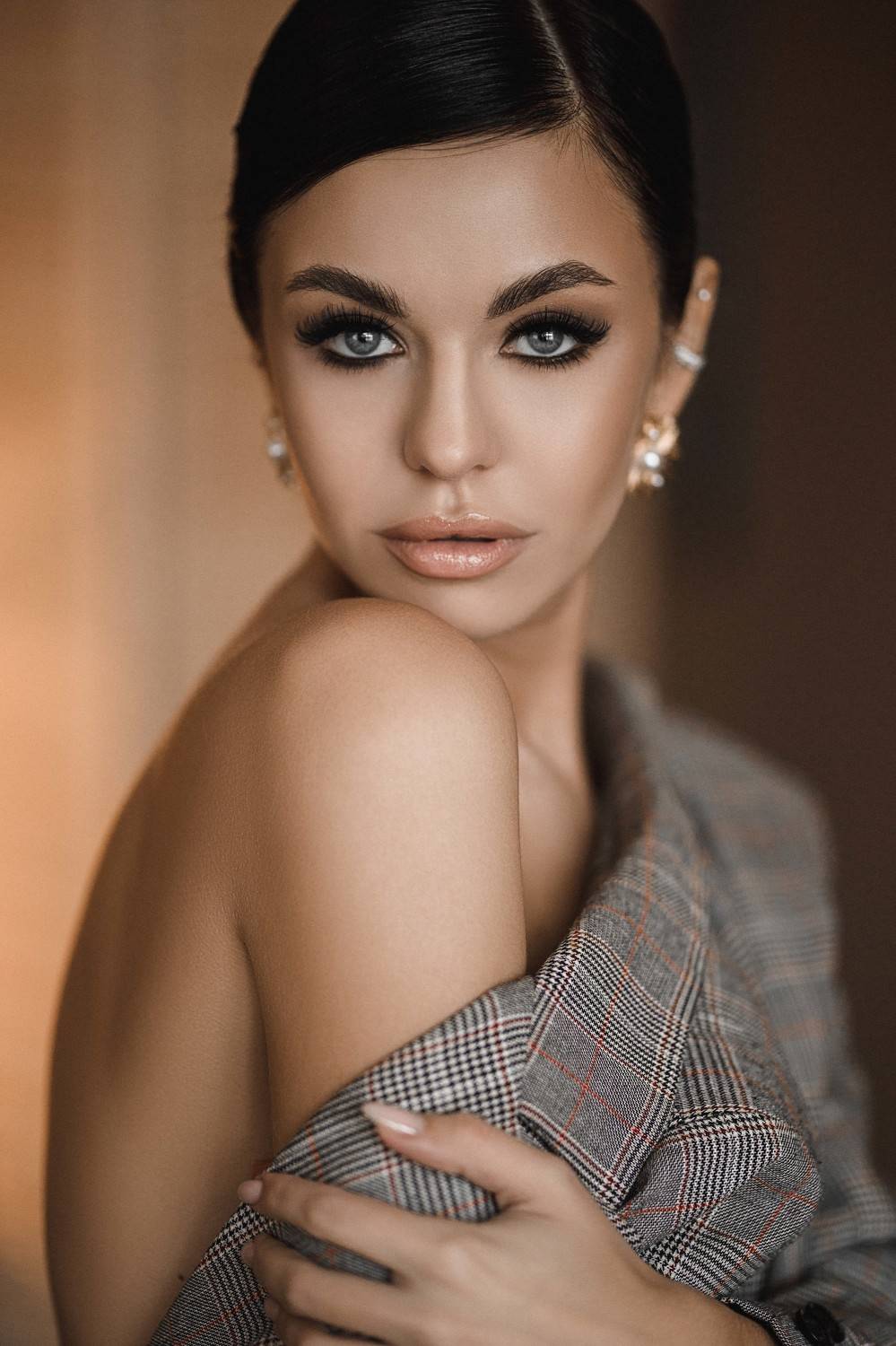 девушка, модель, портрет, фотосессия, студия, макияж, гламур, girl, model, modeling, young, portrait, make-up, творческий портрет, женский портрет, woman, young woman, glamour, постановка, постановочная фотография, fashion, будуар, boudoir, Владимир Васильев