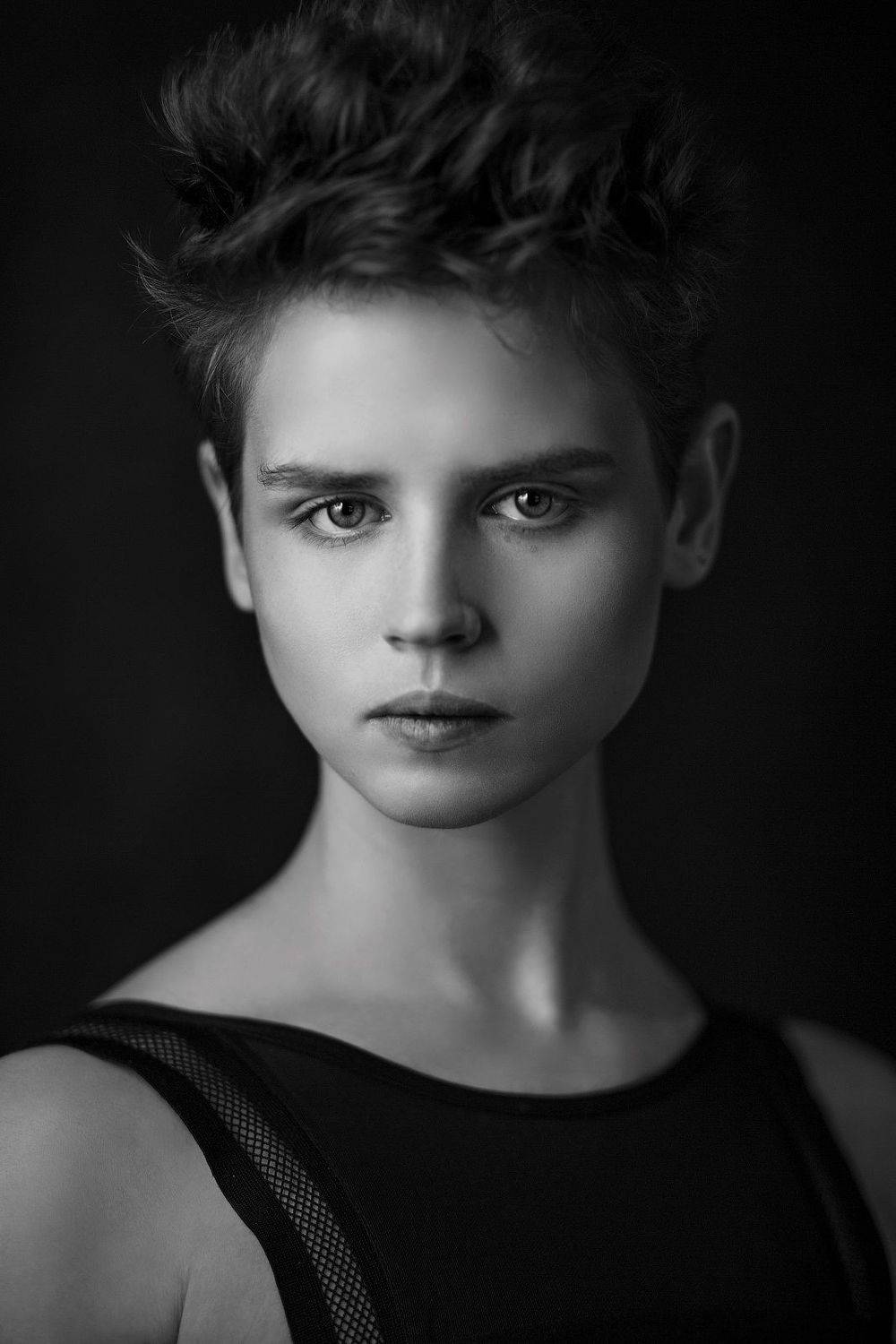 портрет девушка, Михаил Корнилов