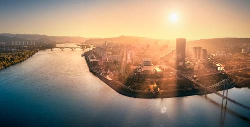 Вечерний Красноярск с высоты птичьего полета