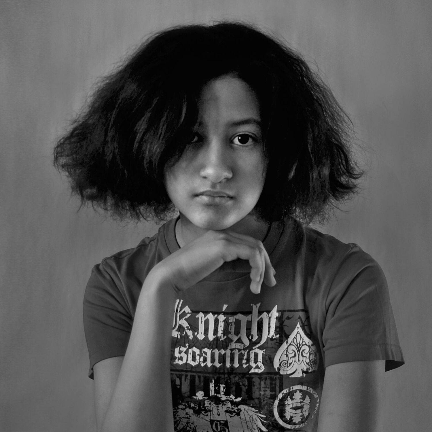 девушка, портрет, глаза, взгляд, волосы, апатиты, Николай Смоляк