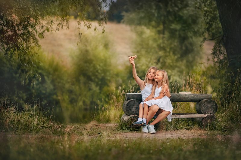 лето, природа, дети, девочка Сестрички фото превью