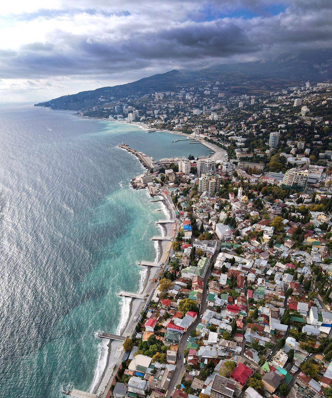 ялта, набережная, крым, набережная, черное море, ялтинский маяк, маяк, набережная ленина, ялтинский залив, мартьян, мыс мартьян, Serge Titov