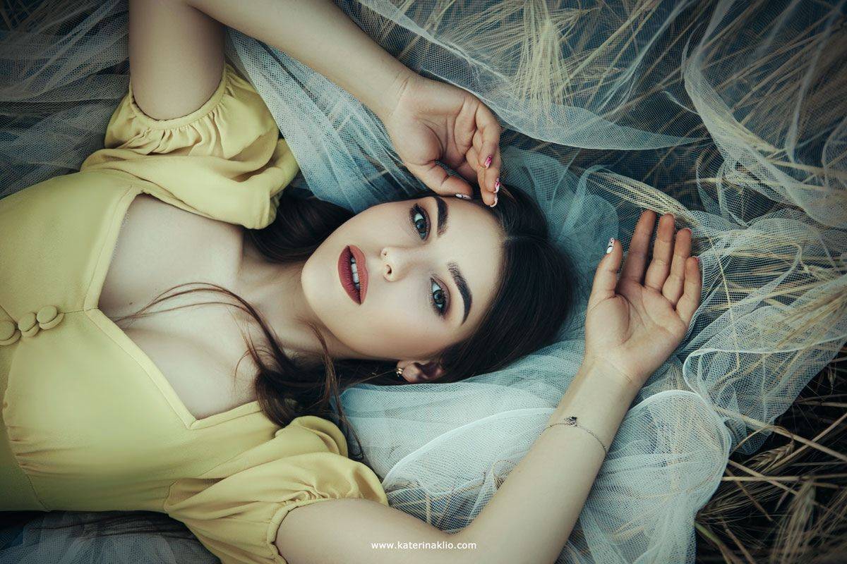 Model, woman, nature, lying down, portrait, beauty, beautiful, sexy, young, Катерина Клио