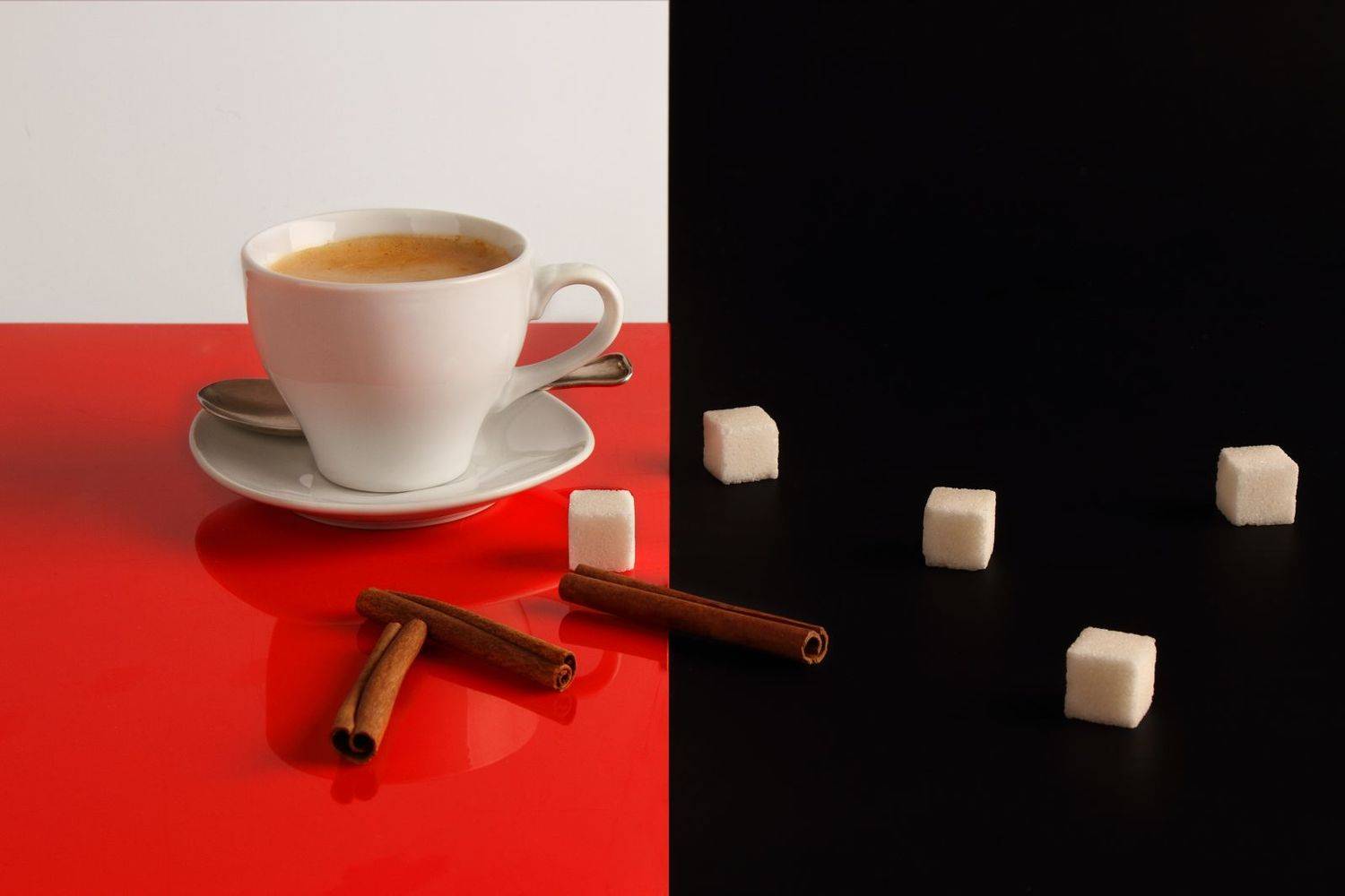 кофе, натюрморт, корица, сахар, красное, черное, стиль, Игорь Парсаданов