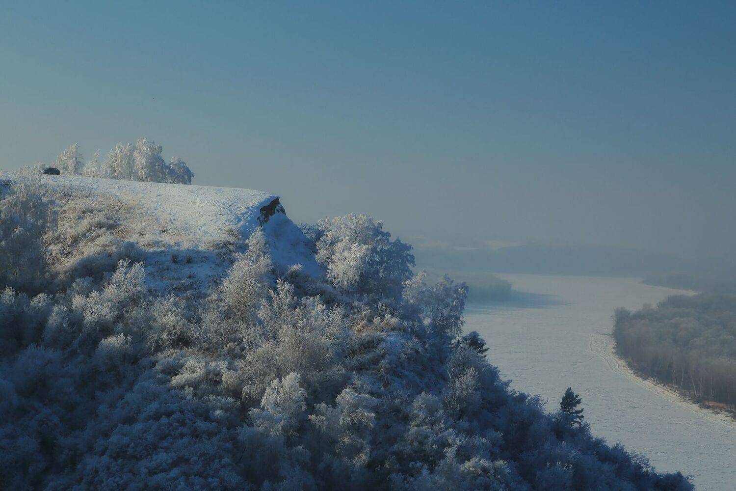 , Евгений Зинов