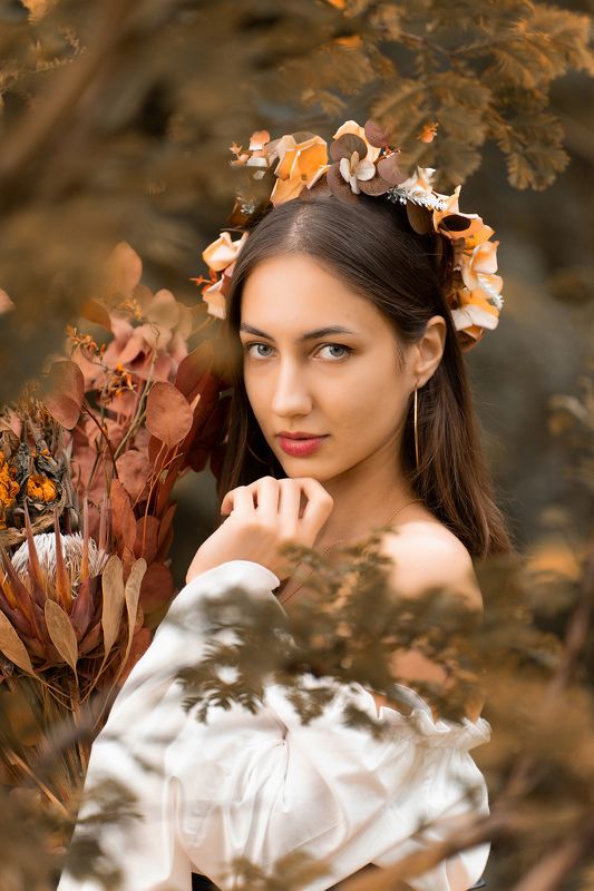 Application form for the membership with some of the portraits that I like and a bit of landscaping. фото превью