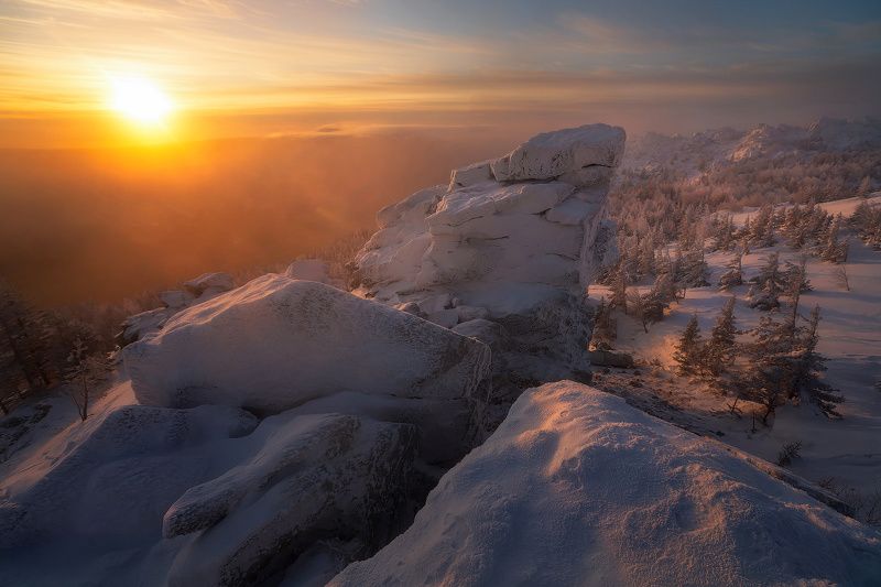 Рассвет на Таганайском плато фото превью
