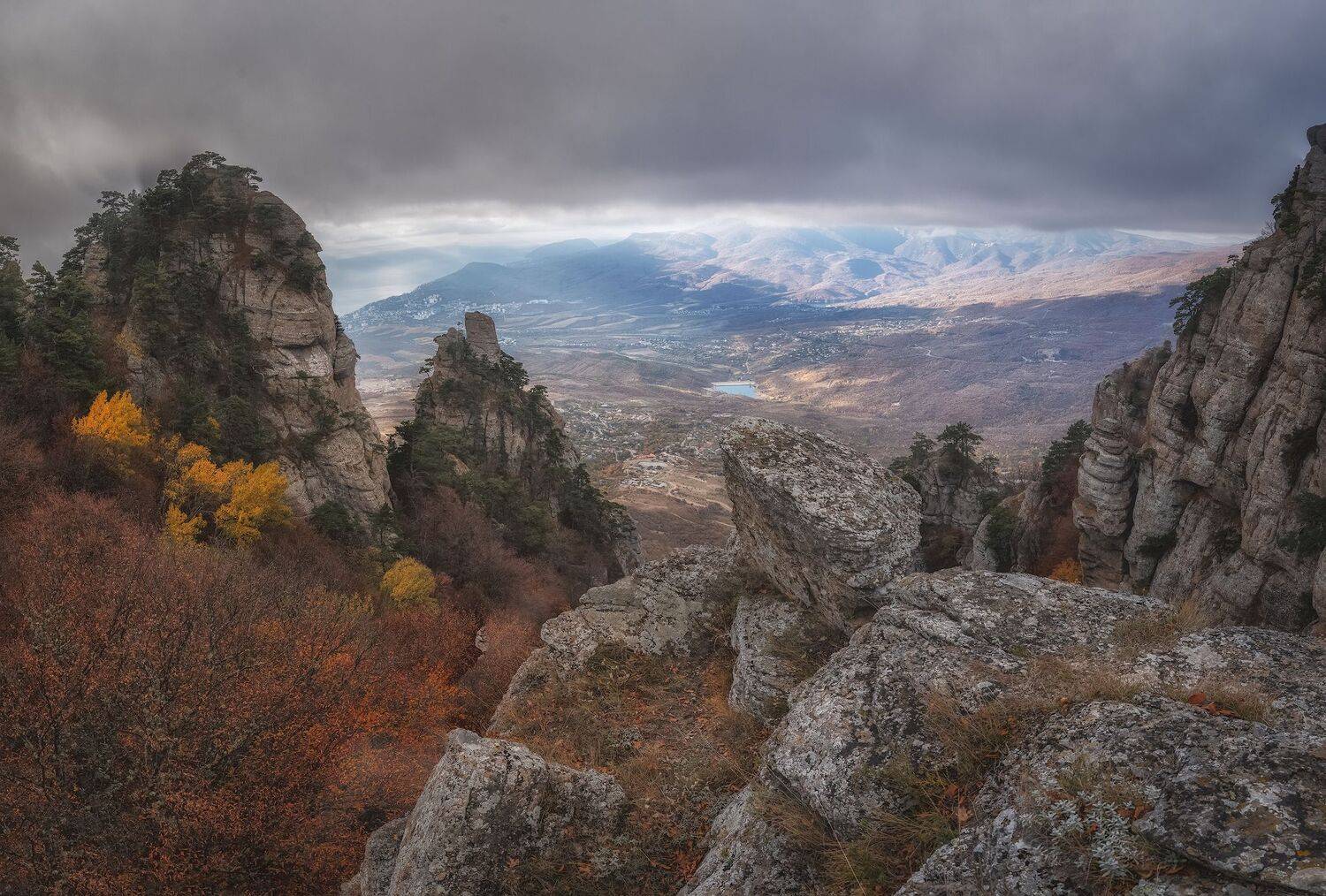 , Константин Дэм