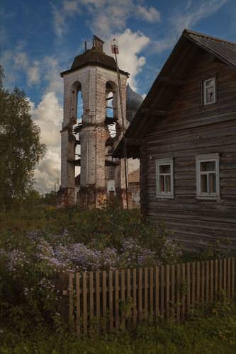 Колокольня