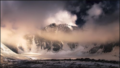 В горах Киргизии, Ала-Арча
