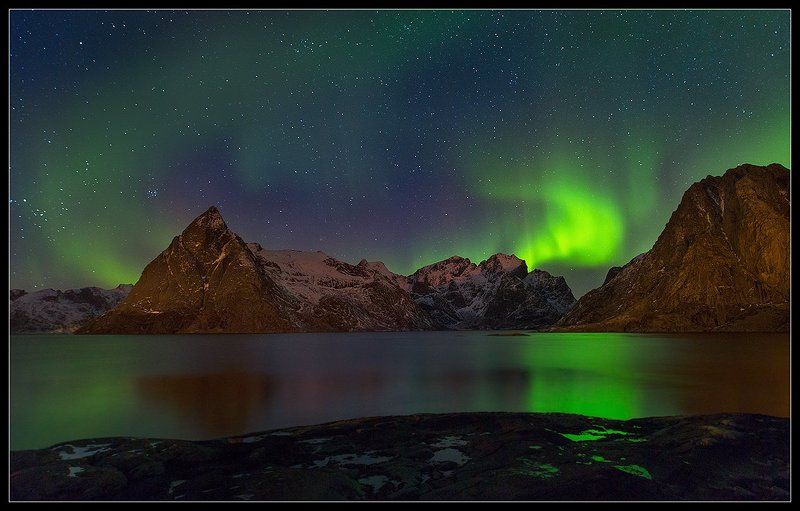 Северное сияние в Рейне ( Лофотены) фото превью