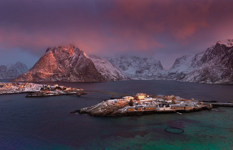 Лофотены, Норвегия, Рейне Восход в Рейне ( Лофотены) фото превью