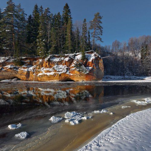 Мороз и солнце, день чудесный...
