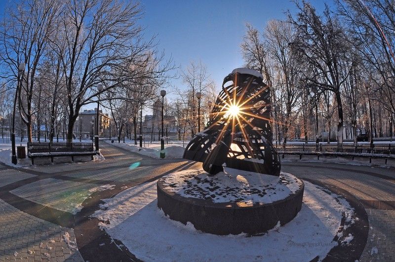 Морозный и солнечный декабрьский день фото превью
