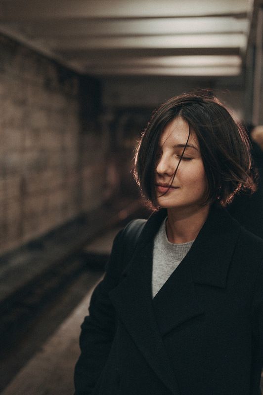 И пролетел который день, я не заметил, на своих двух и мне навстречу только ветер фото превью