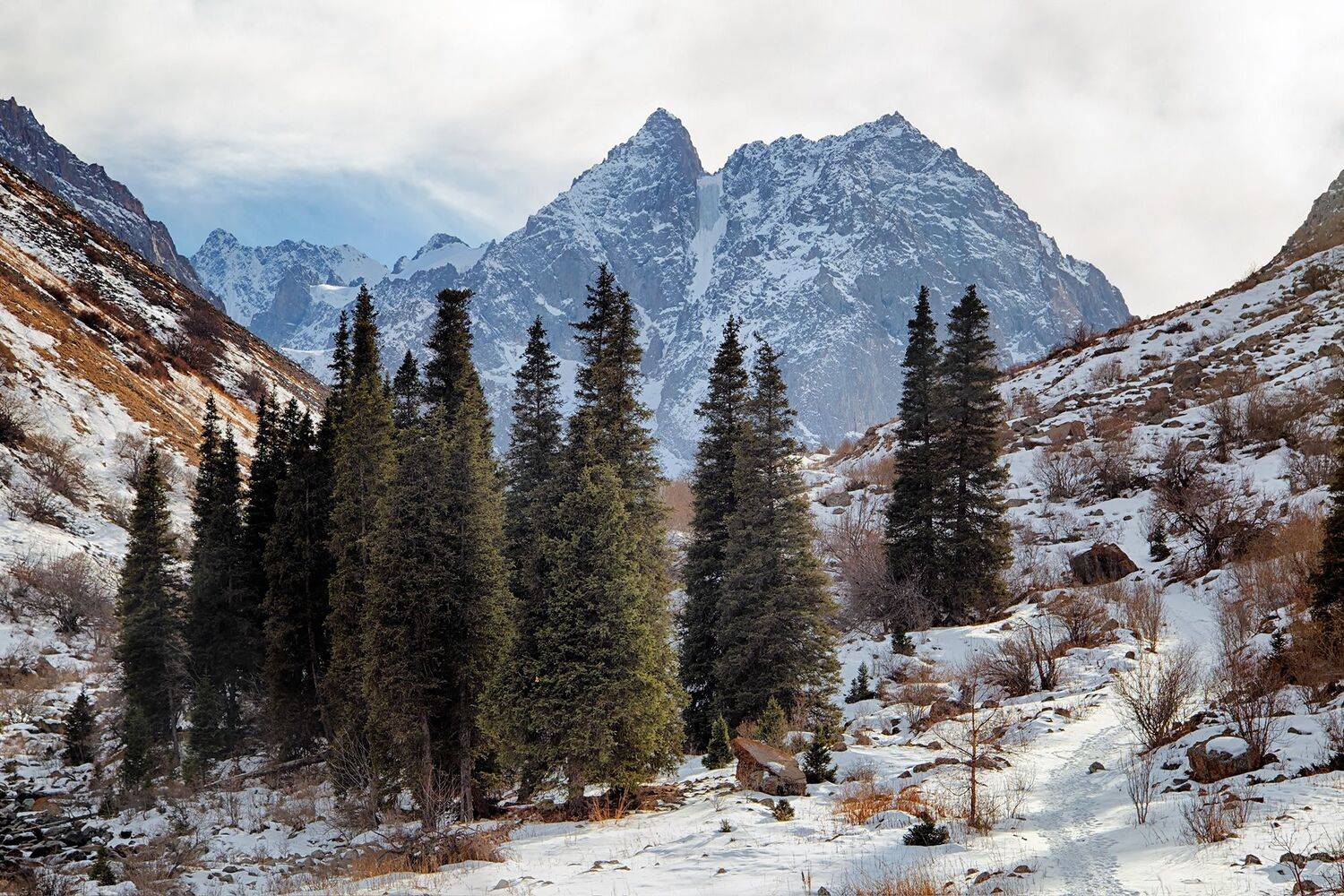 кыргызстан, горы, ала-арча, Элина Магалимова