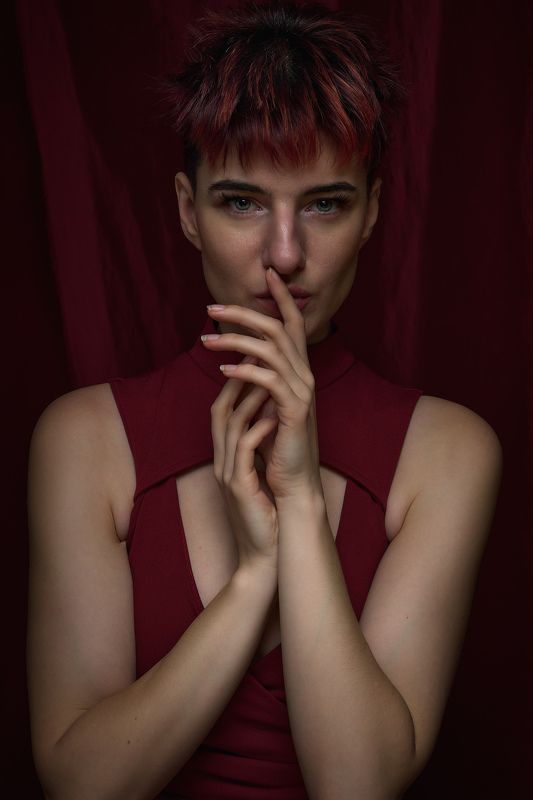 red Sara фото превью