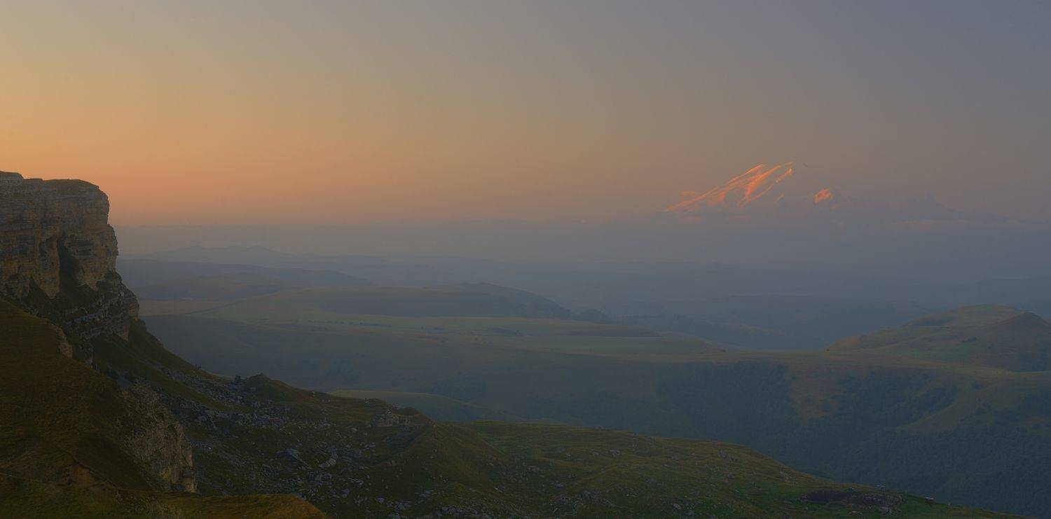 горы лето рассвет эльбрус, Александр Жарников