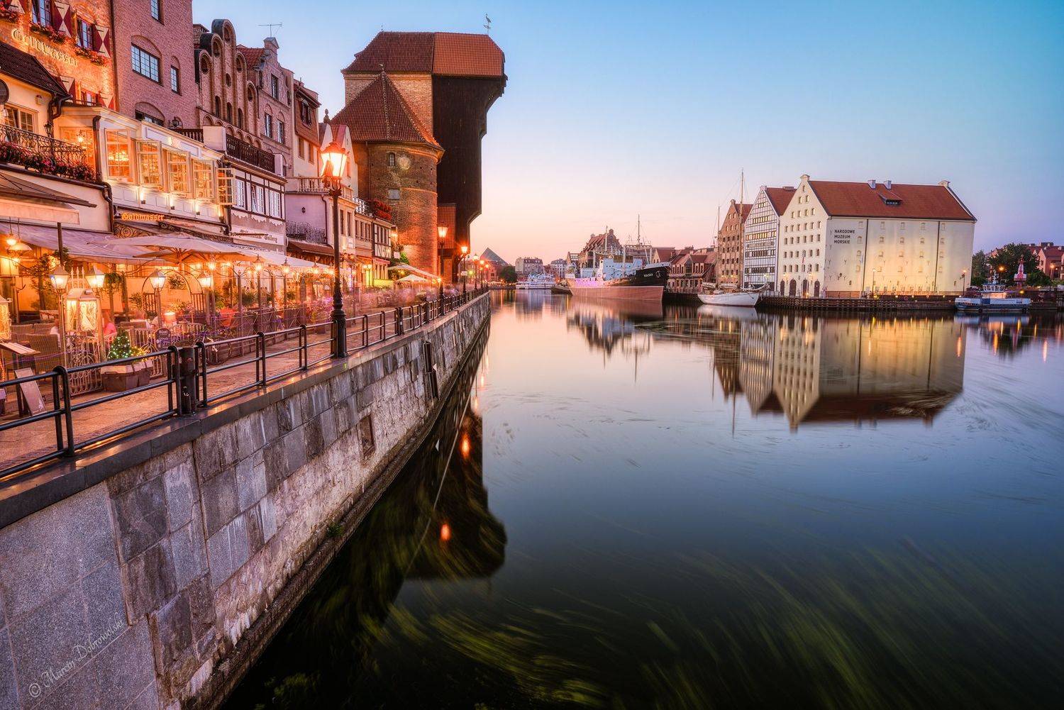 outdoors, river, famous place, architecture, city, dusk, old town, reflection, travel, blue, Gdańsk, Tullusion, Nikon, Tamron, fotografia,  blue hour,  Motława, lanterns, water, boulevard, dock, promenade, cityscape, landscape, Poland  Polska,  Marcin Dobrowolski