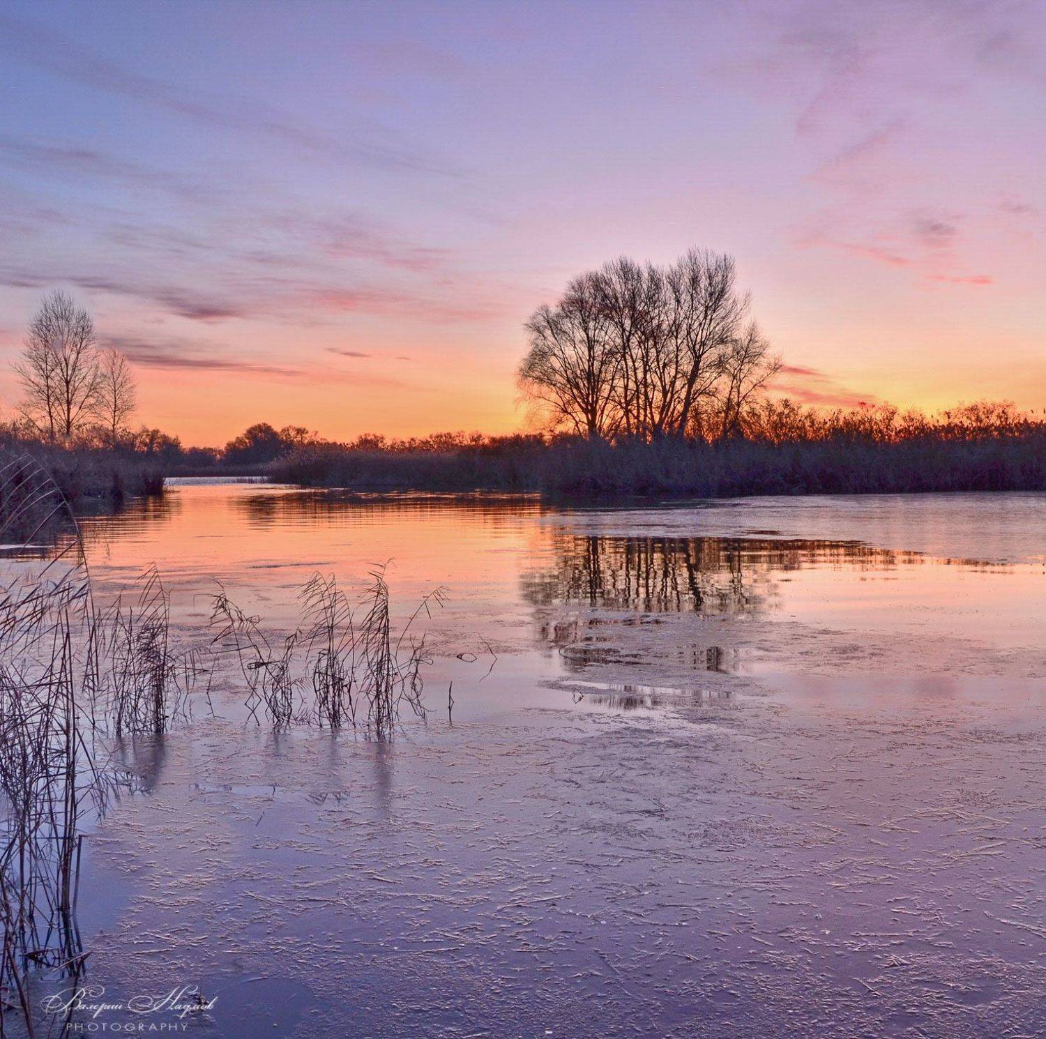 утро, восход, солнце, восход, небо, облака, декабрь, первый лёд, Валерий Наумов