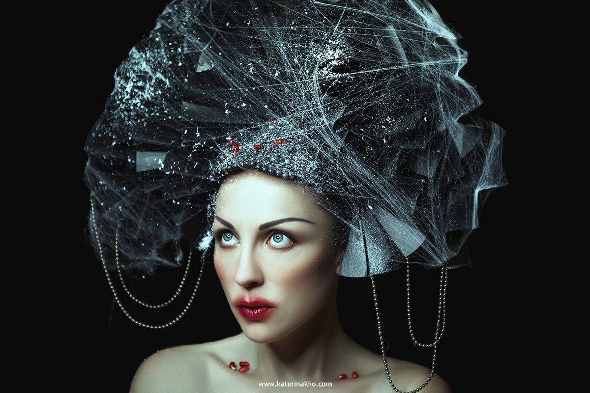 Pomegranate, kokoshnik, granat, portrait, close up, woman, model, art, fine art, lips, trendy, russia, russian, style, Катерина Клио