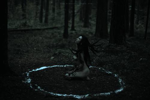 В р е м я   в е д ь м 