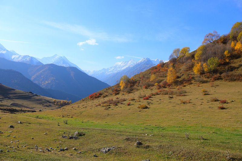 Кавказ, Ингушетия, осень У села Гули фото превью