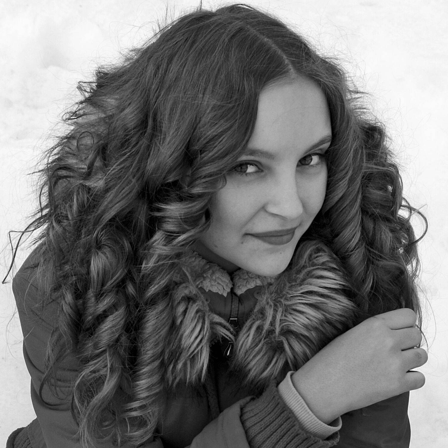 девушка, портрет, глаза, взгляд, волосы, апатиты, Николай Смоляк