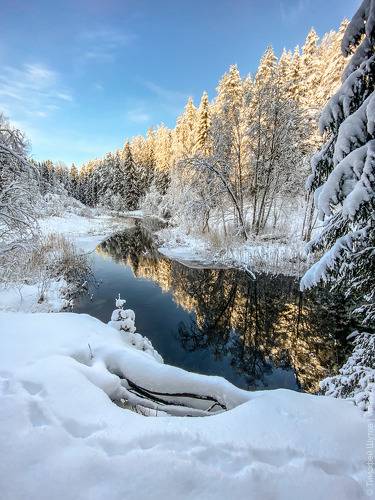 Зимний солнцеворот на великой русской реке Валдайке