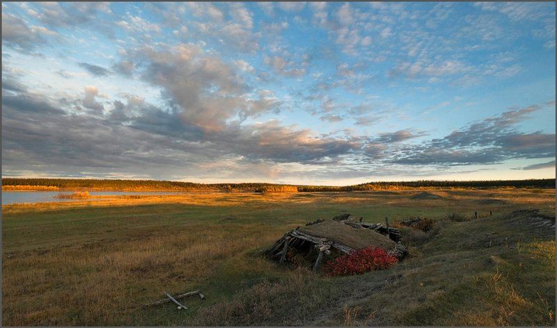 Якутия. Рассвет на озере Онёр-Эбе. фото превью