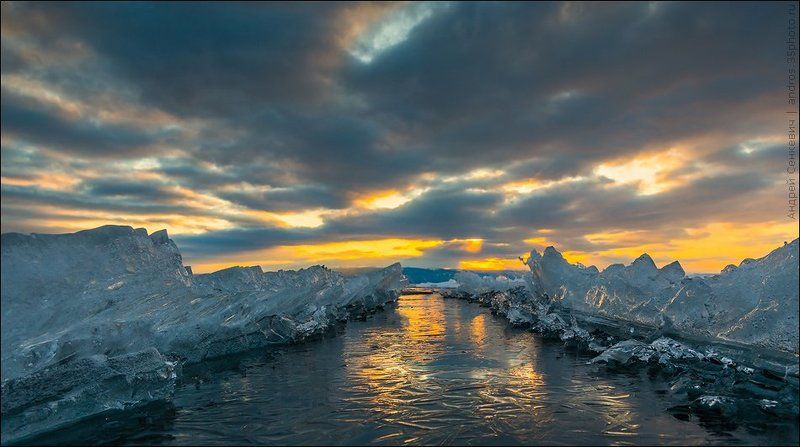 байкал, вода, закат, лед Свежая трещинка Байкала фото превью