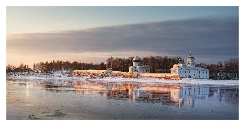 Мирожский монастырь фото превью