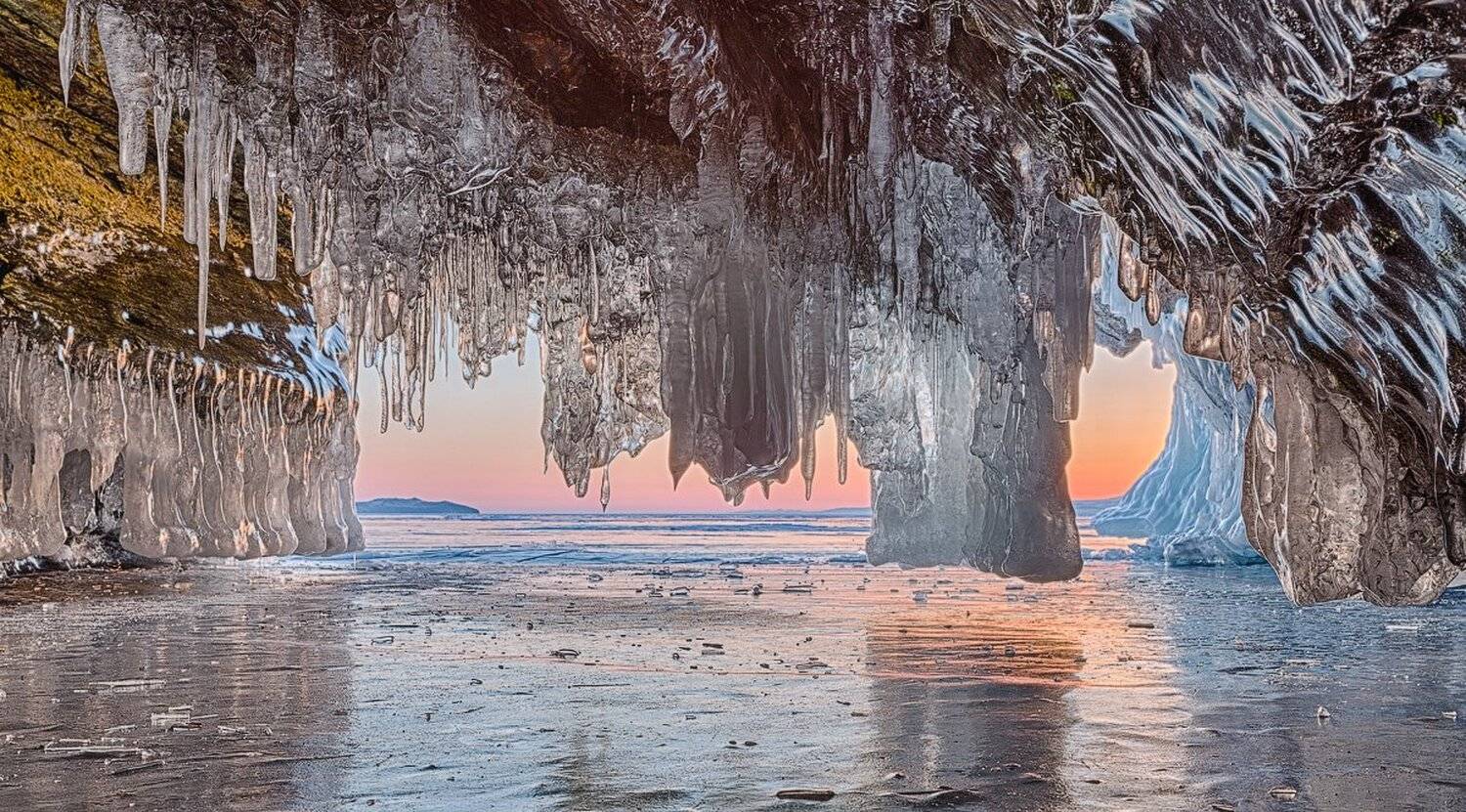 байкал, ольхон, грот, лед, рассвет, Марина Маликова