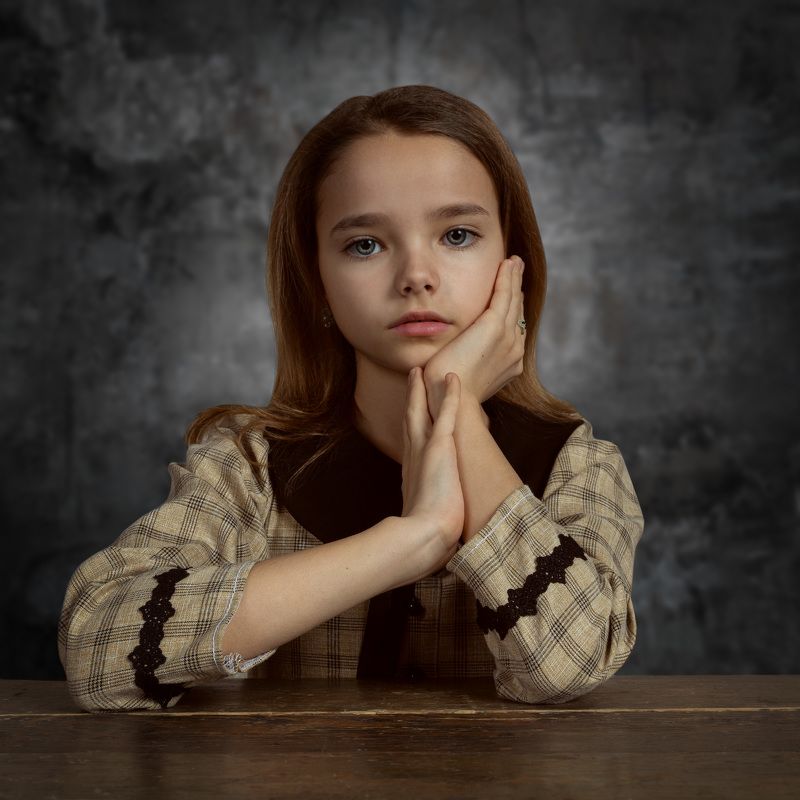 студийный портрет, детский портрет, семейный, концептуальное  фото превью