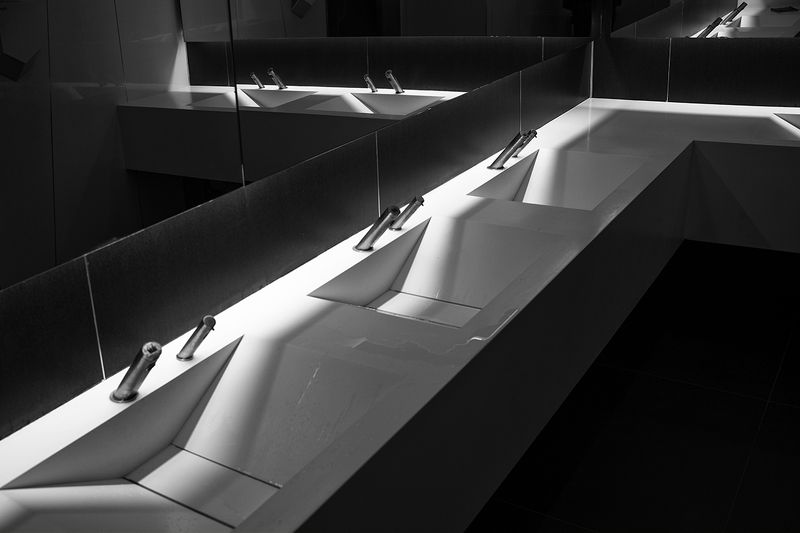 Wash your hands please фото превью