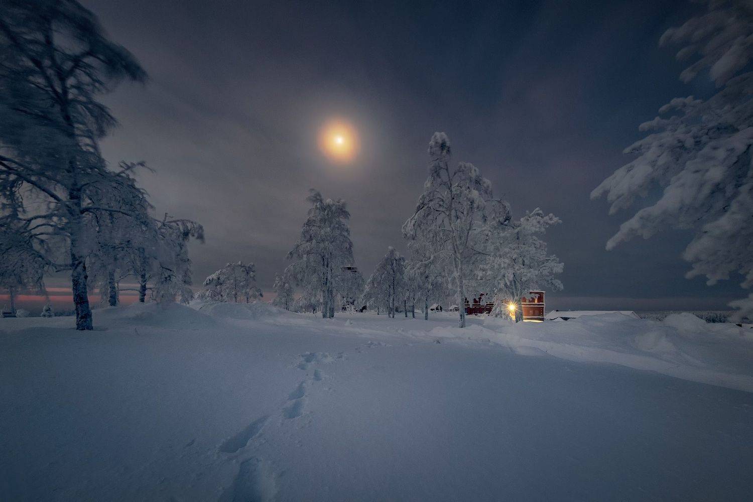 зима, белая, гора, ночь, луна, фонарь, снег, мороз, ветер, холод, пермь, Чиж Андрей